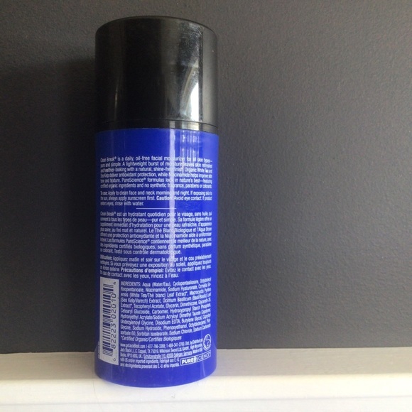 Jack Black Clean Break Oil Free Moisturizer - Picture 3 of 5